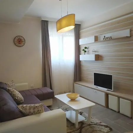 Sunset Hills Bed & Breakfast 4*